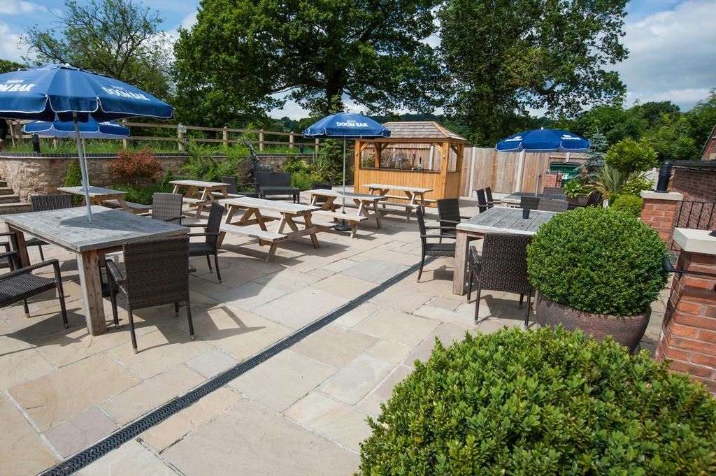 אלפרטון The White Hart Inn מראה חיצוני תמונה