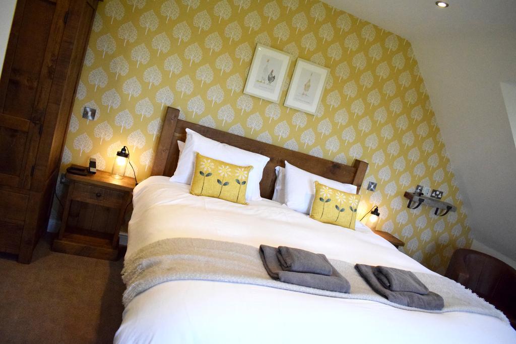 אלפרטון The White Hart Inn מראה חיצוני תמונה