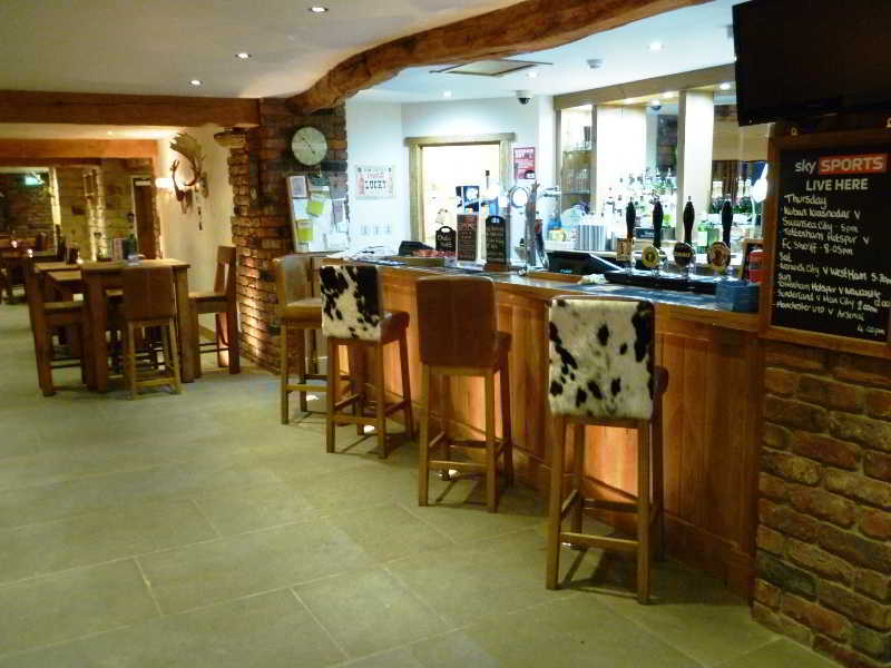 אלפרטון The White Hart Inn מראה חיצוני תמונה